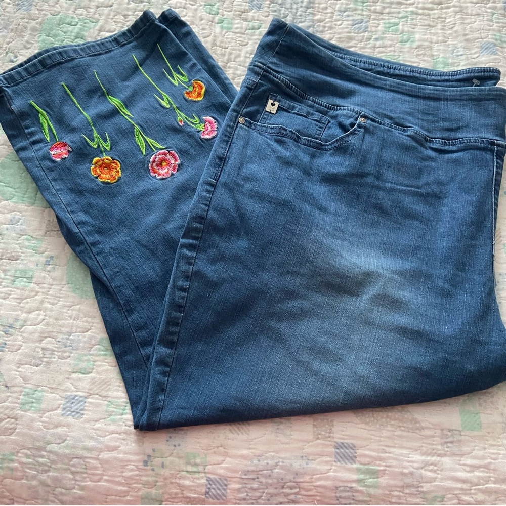 Belle by Kim Gravel Triple luxe denim crop pants